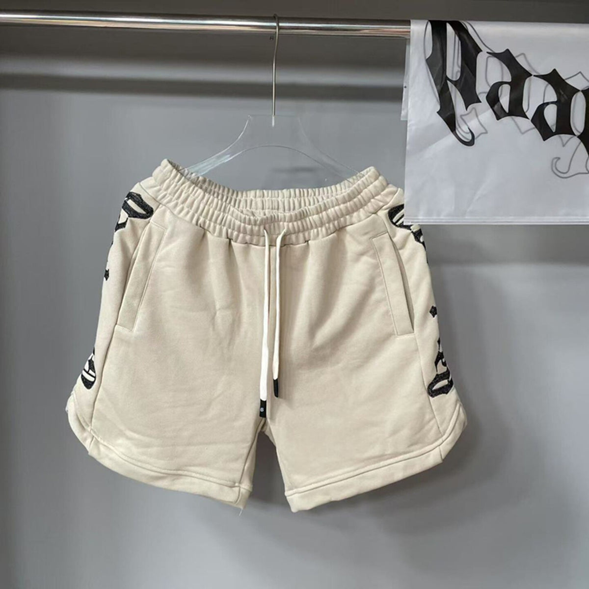 GODSPEED Vintage Side Embroidered Loose Cotton Shorts
